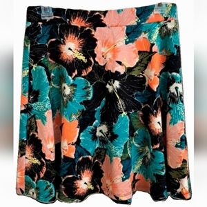 NWOT Short Skirt
